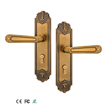 Khoá tay gạt Komann CLS965059